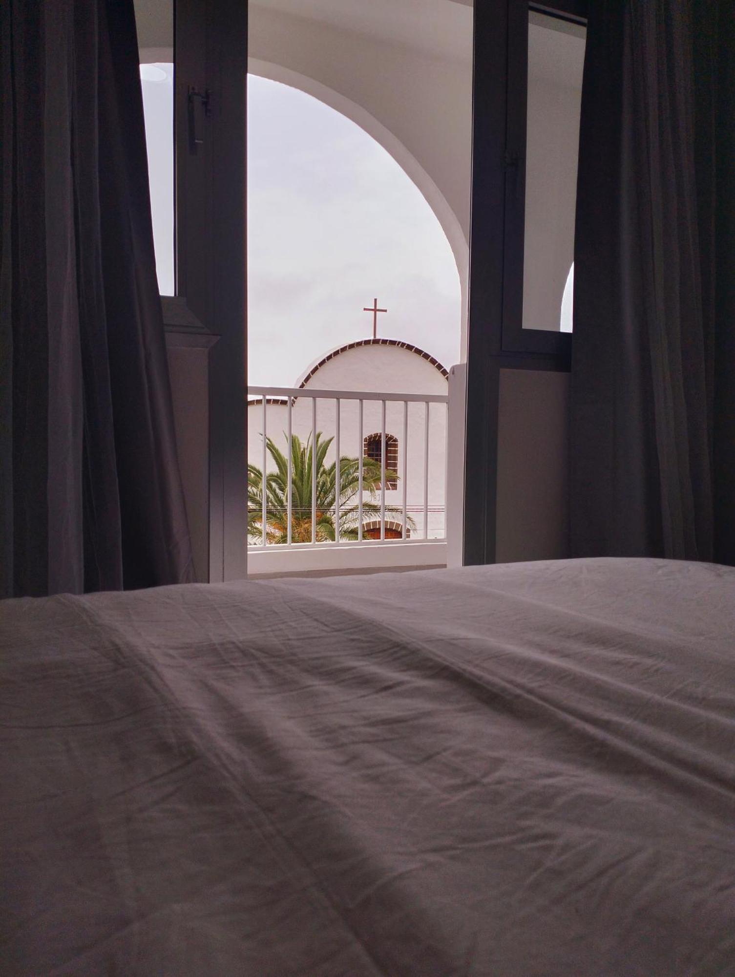 פרונטרה Apartamentos El Campanario מראה חיצוני תמונה