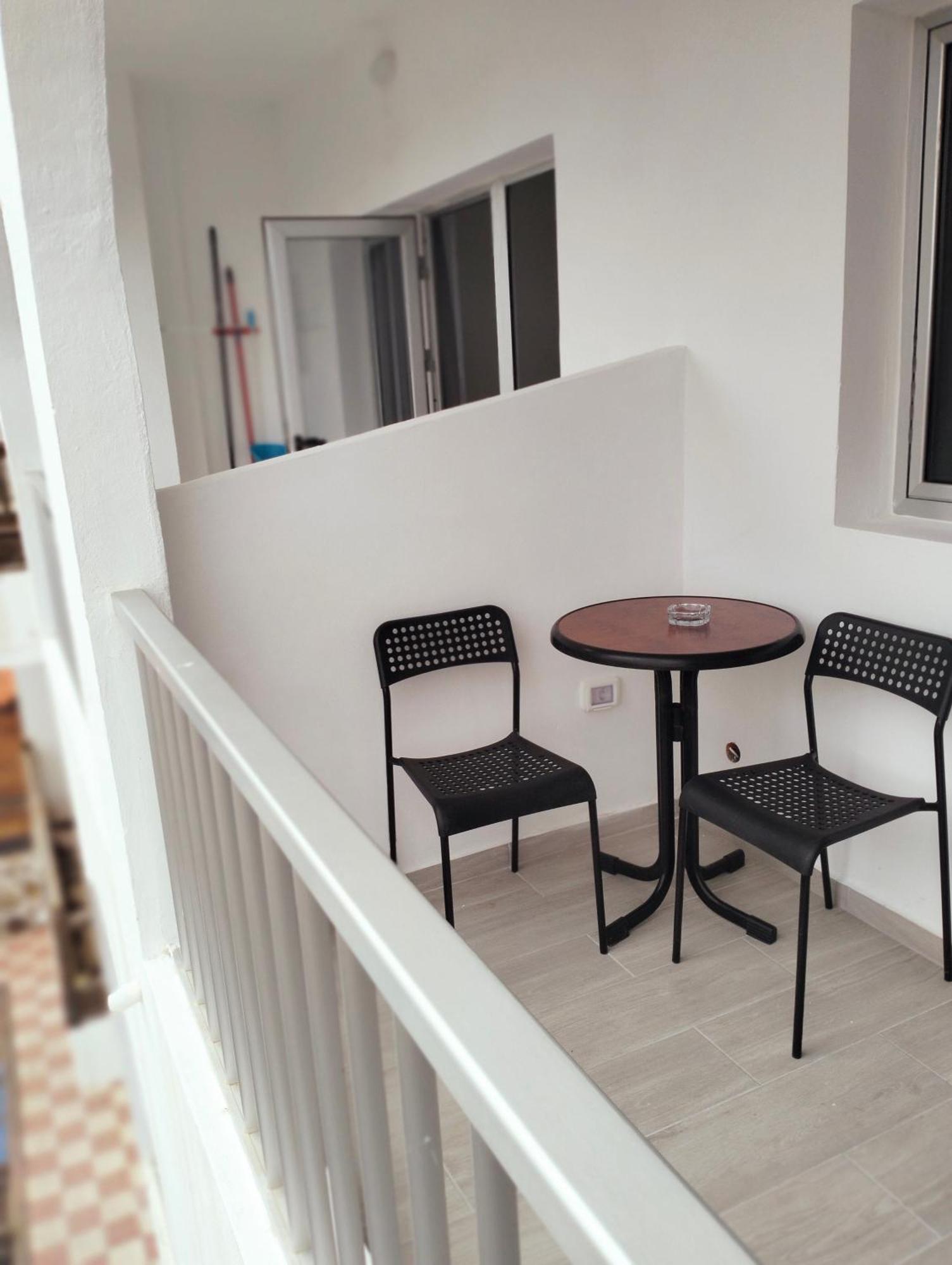 פרונטרה Apartamentos El Campanario מראה חיצוני תמונה