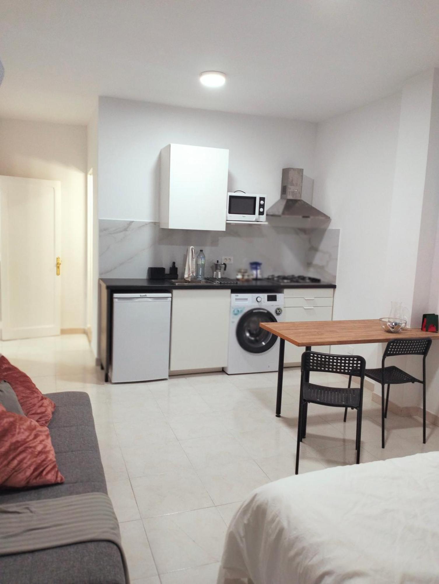 פרונטרה Apartamentos El Campanario מראה חיצוני תמונה